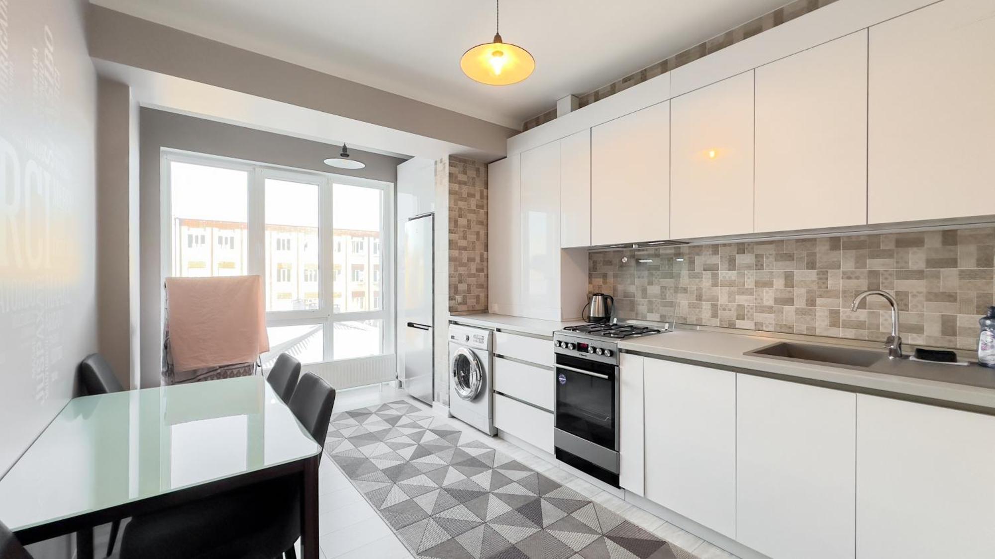 Business Class Apartments In The City Center Chisinau Bagian luar foto