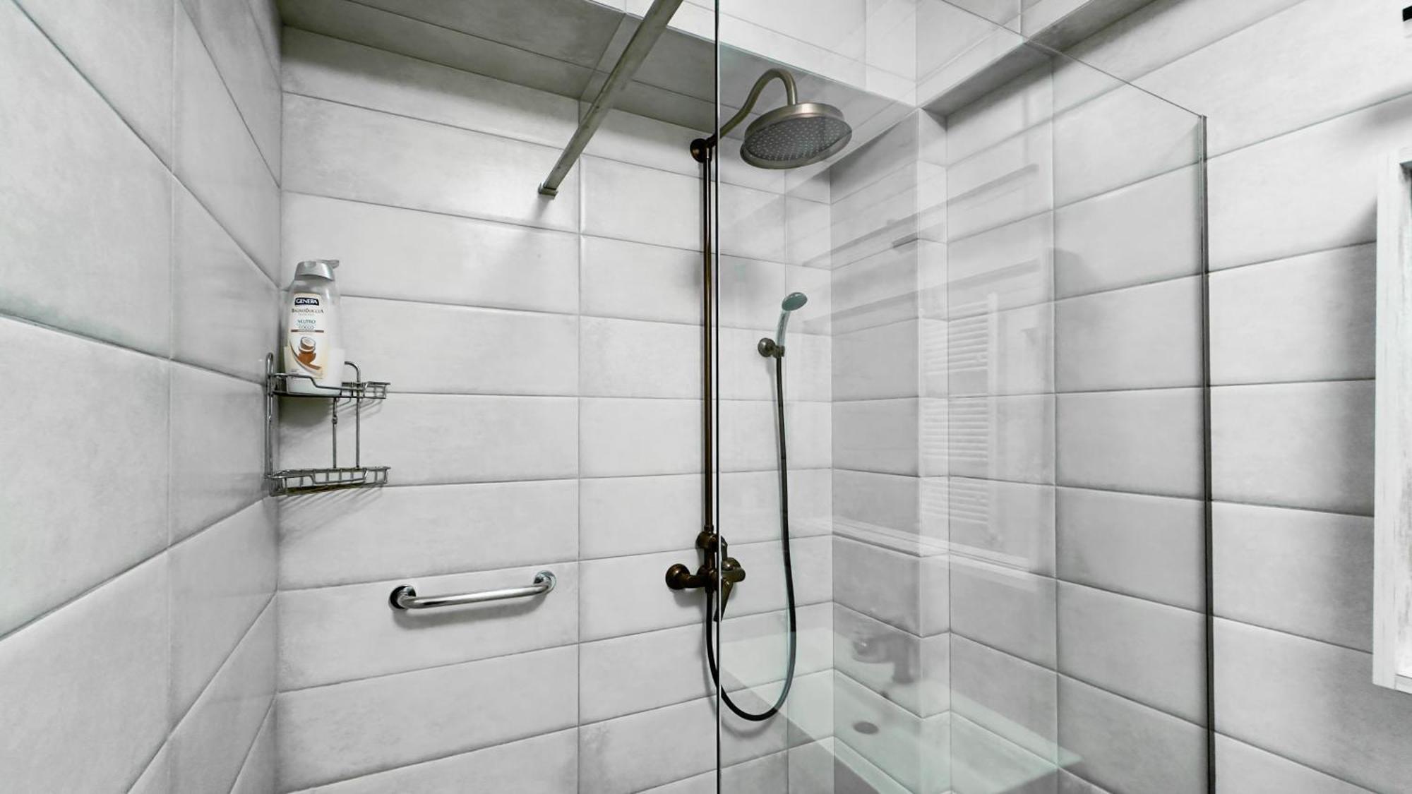 Business Class Apartments In The City Center Chisinau Bagian luar foto